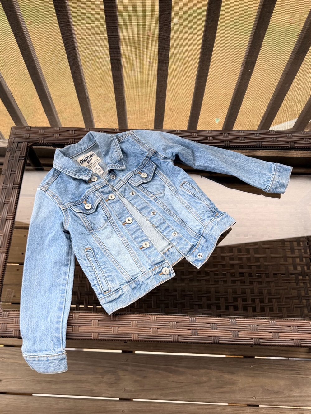 OshKosh B'gosh Light Blue Denim Jacket for Kids Size 6/6X